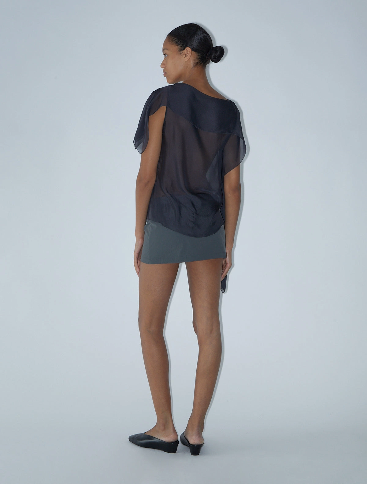 no 2406 / Agnes